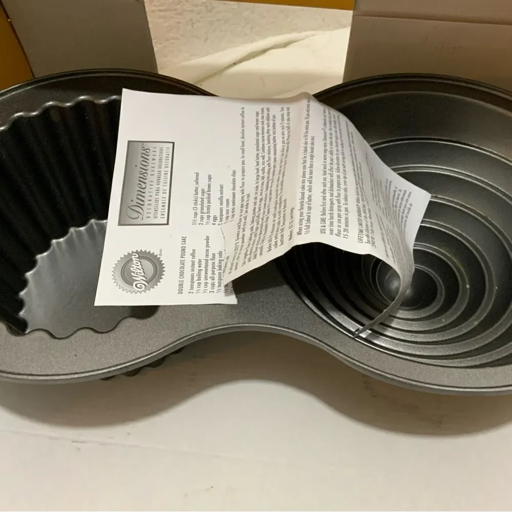 Wilton Giant Cupcake Pan Kitchen Bakeware Non Stick 10 Cup Mold